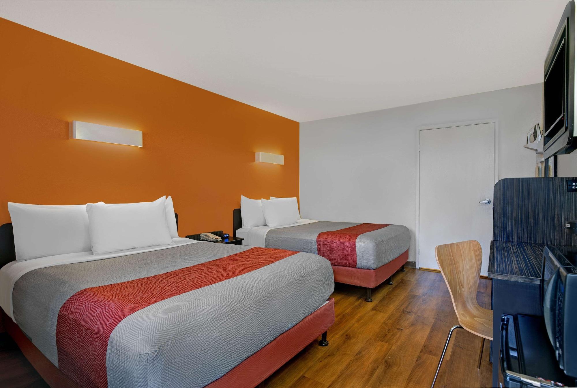 Motel 6-Marina, Ca - Monterey Exteriör bild